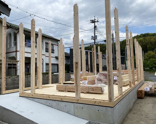 AFDF083C-939F-4581-89AE-8595F1E454AA